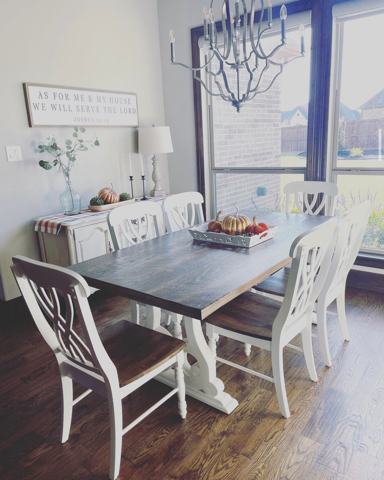 A GUIDE TO HEIRLOOM FURNITURE
