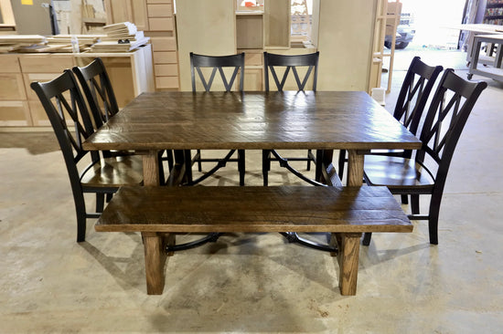 The Hastings Farm Table